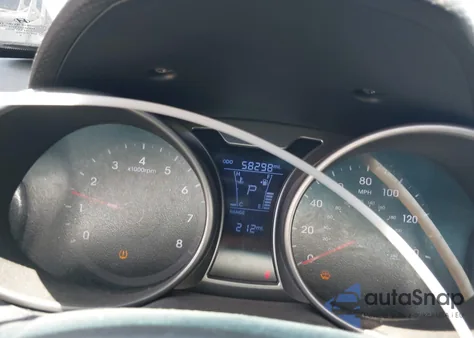 2016 Hyundai Veloster z USA, uszkodzony, nr VIN KMHTC6AD8GU300229